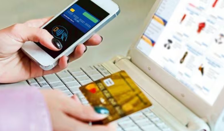 The Credit Card Rate Scam That Wants Your Money First